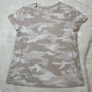 Athleta Organic Daily Crew T-shirt Sea Salt Camo Size M